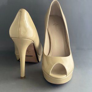Cole Haan Mariela Nike Air Platform Pump in Nude